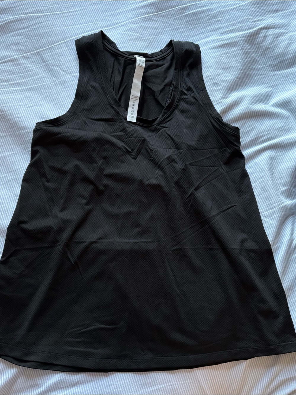 lululemon black racerback tank
